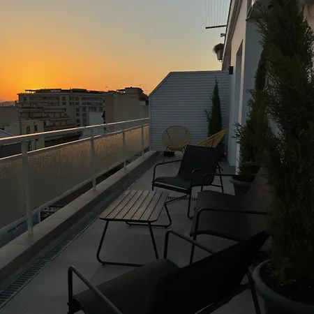 Ikarus Apartment Athens