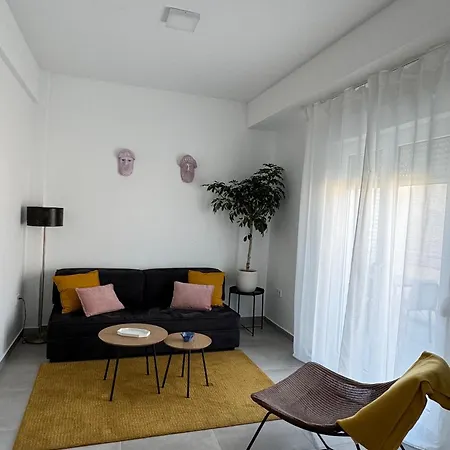 Ikarus Apartment *